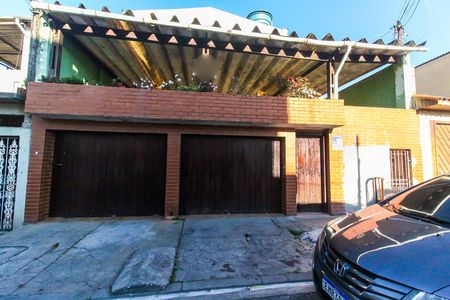 Casa para alugar com 60m², 1 quarto e sem vaga Casa para alugar com 60m², 1 quarto e sem vagaFachada + Placa