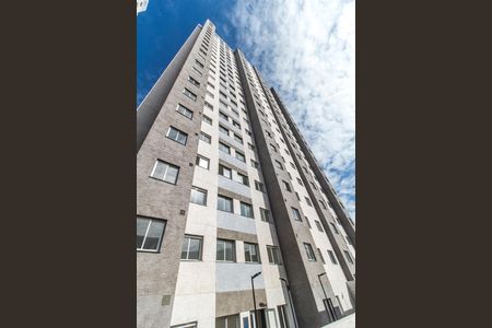 Fachada do bloco de apartamento para alugar com 2 quartos, 35m² em Vila Sul Americana, Carapicuíba