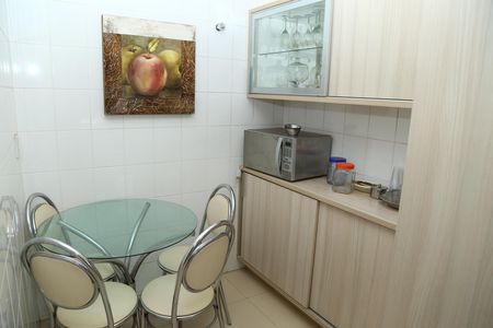 Apartamento à venda com 87m², 2 quartos e 1 vagaDetalhe da cozinha