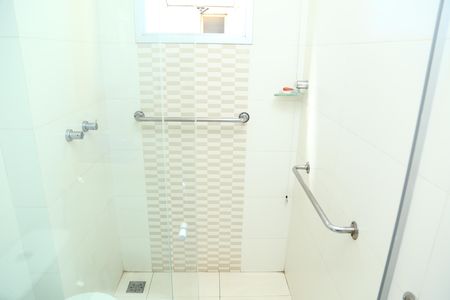Apartamento à venda com 87m², 2 quartos e 1 vagaBanheiro suíte
