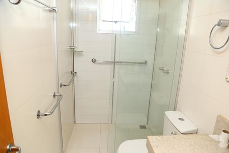 Apartamento à venda com 87m², 2 quartos e 1 vagaBanheiro Social