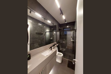 Apartamento à venda com 62m², 2 quartos e 1 vagaBanheiro 1