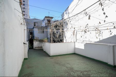 Terraço de casa à venda com 3 quartos, 184m² em Vila Gumercindo, São Paulo