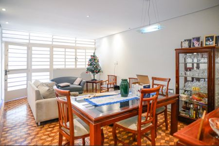 Sala de casa à venda com 3 quartos, 184m² em Vila Gumercindo, São Paulo