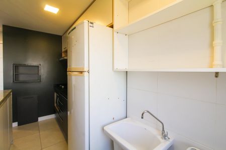 Apartamento para alugar com 60m², 2 quartos e 1 vaga Apartamento para alugar com 60m², 2 quartos e 1 vagaCozinha e Área de Serviço