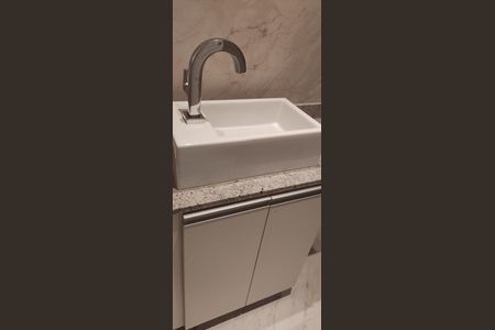 Banheiro de apartamento à venda com 4 quartos, 152m² em Campo Grande, Rio de Janeiro