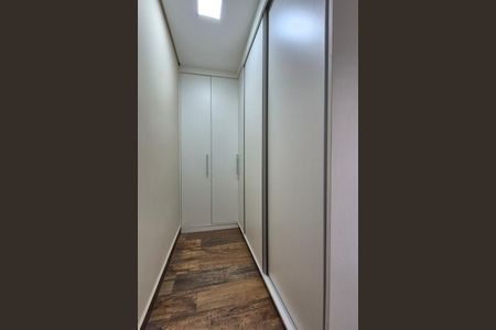 Casa de condomínio à venda com 350m², 4 quartos e 6 vagasDetalhe da Suíte 4 