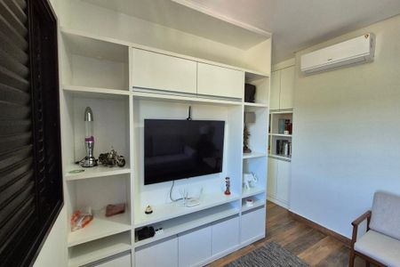 Casa de condomínio à venda com 350m², 4 quartos e 6 vagasQuarto 2 - Suíte