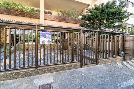 Apartamento para alugar com 59m², 2 quartos e 1 vagaFachada da Entrada
