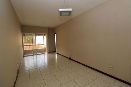 Apartamento para alugar com 75m², 3 quartos e 1 vaga Apartamento para alugar com 75m², 3 quartos e 1 vagaSala