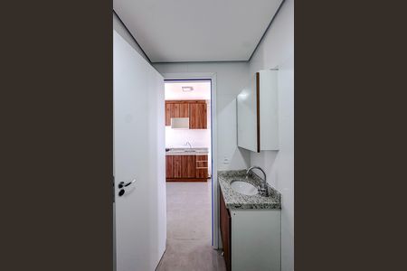 Apartamento para alugar com 36m², 2 quartos e sem vaga Apartamento para alugar com 36m², 2 quartos e sem vagaBanheiro