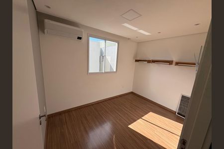 Apartamento para alugar com 52m², 2 quartos e 1 vaga