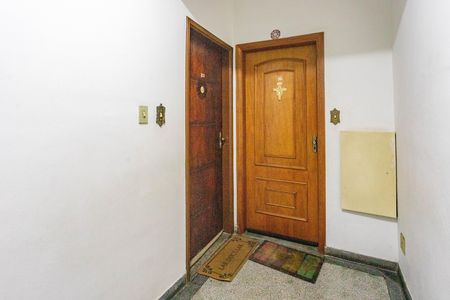 Entrada  de apartamento à venda com 2 quartos, 59m² em Centro, Diadema