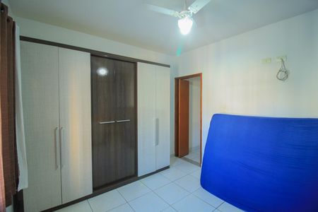 Casa à venda com 165m², 3 quartos e 2 vagas