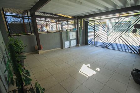 Casa à venda com 165m², 3 quartos e 2 vagas
