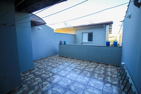 Casa à venda com 165m², 3 quartos e 2 vagas