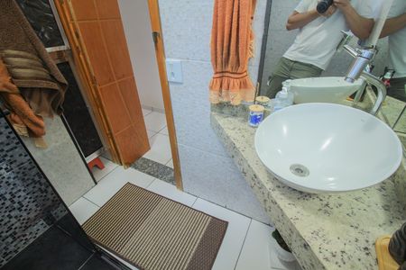 Casa à venda com 165m², 3 quartos e 2 vagas