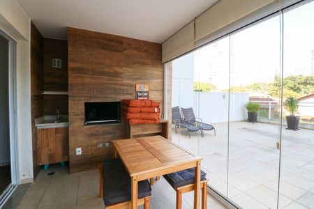 Apartamento à venda com 155m², 2 quartos e 2 vagas Apartamento à venda com 155m², 2 quartos e 2 vagasVaranda