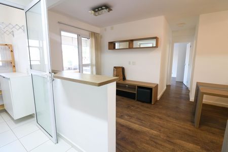 Apartamento à venda com 155m², 2 quartos e 2 vagas Apartamento à venda com 155m², 2 quartos e 2 vagasCozinha