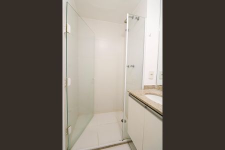Apartamento à venda com 155m², 2 quartos e 2 vagas Apartamento à venda com 155m², 2 quartos e 2 vagasBanheiro