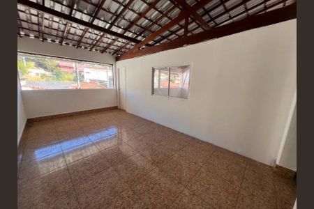 Casa para alugar com 180m², 4 quartos e 2 vagas Casa para alugar com 180m², 4 quartos e 2 vagasÁrea comum