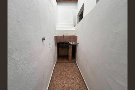 Área de serviço de casa para alugar com 4 quartos, 180m² em Cachoeirinha, Belo Horizonte