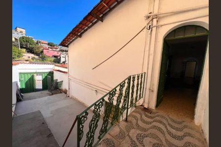 Área comum de casa para alugar com 4 quartos, 180m² em Cachoeirinha, Belo Horizonte