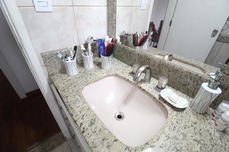 Casa para alugar com 600m², 5 quartos e 4 vagasBanheiro do Quarto 2
