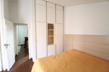 Casa para alugar com 600m², 5 quartos e 4 vagasQuarto 4 - Suíte