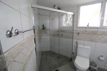Casa para alugar com 600m², 5 quartos e 4 vagasBanheiro do Quarto 4