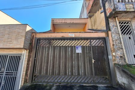 Fachada de casa à venda com 3 quartos, 189m² em Parque Itrapoã, Santo André