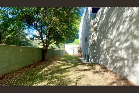 Quintal de casa à venda com 3 quartos, 799m² em Alto de Pinheiros, São Paulo