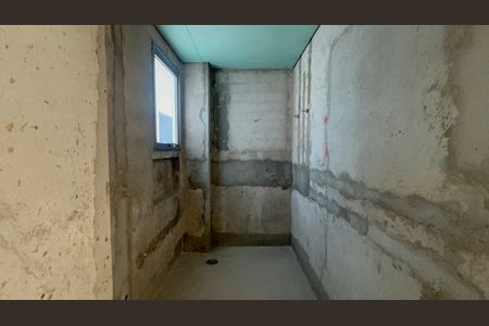 Banheiro da Suíte 1 de casa à venda com 3 quartos, 799m² em Alto de Pinheiros, São Paulo