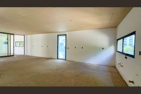 Cozinha de casa à venda com 3 quartos, 799m² em Alto de Pinheiros, São Paulo