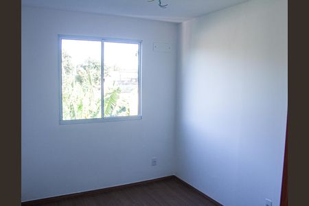 Sala de apartamento para alugar com 2 quartos, 44m² em Guaratiba, Rio de Janeiro