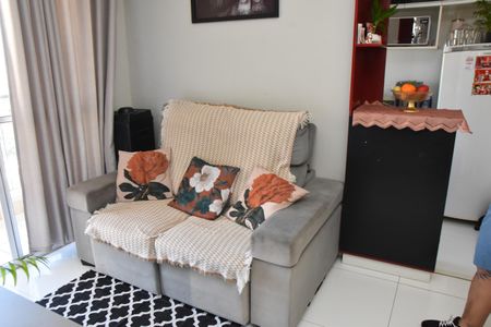 Apartamento à venda com 50m², 2 quartos e 1 vaga Apartamento à venda com 50m², 2 quartos e 1 vagaSala