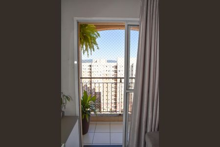 Sala varanda de apartamento para alugar com 2 quartos, 50m² em Vila Nambi, Jundiaí