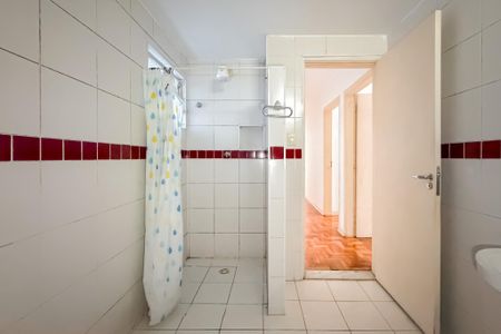 Apartamento à venda com 103m², 2 quartos e sem vaga Apartamento à venda com 103m², 2 quartos e sem vagaBanheiro