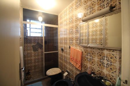 Apartamento à venda com 90m², 3 quartos e 2 vagasBanheiro