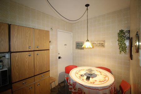 Apartamento à venda com 90m², 3 quartos e 2 vagasCozinha