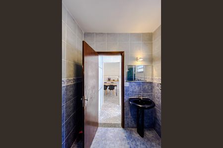 Banheiro de casa para alugar com 1 quarto, 701500m² em Vila Regente Feijó, São Paulo