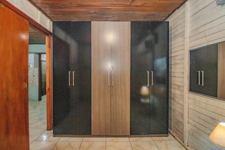 Casa à venda com 50m², 2 quartos e 3 vagas Casa à venda com 50m², 2 quartos e 3 vagasQuarto 1
