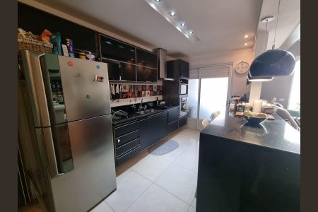 Apartamento à venda com 134m², 3 quartos e 3 vagas Apartamento à venda com 134m², 3 quartos e 3 vagasCozinha
