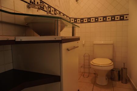 Banheiro Social de casa de condomínio para alugar com 3 quartos, 150m² em Jardim Bandeirantes, São Carlos