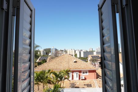 Casa de condomínio para alugar com 150m², 3 quartos e 3 vagasJanela Suíte