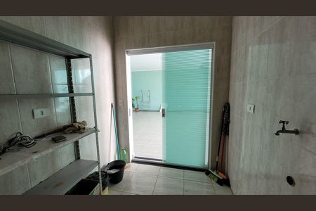 Casa de condomínio para alugar com 300m², 3 quartos e 4 vagas Casa de condomínio para alugar com 300m², 3 quartos e 4 vagasQuarto serviço