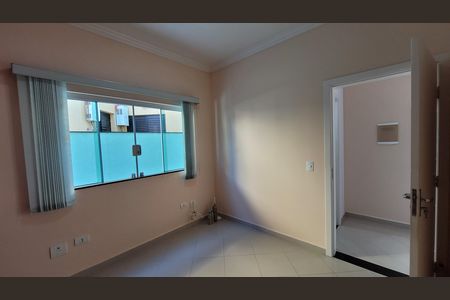 Casa de condomínio para alugar com 300m², 3 quartos e 4 vagas Casa de condomínio para alugar com 300m², 3 quartos e 4 vagasEscritório