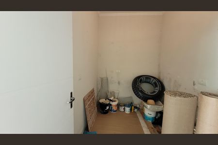 Casa de condomínio para alugar com 300m², 3 quartos e 4 vagas Casa de condomínio para alugar com 300m², 3 quartos e 4 vagasQuarto serviço