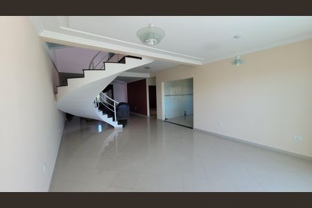 Casa de condomínio para alugar com 300m², 3 quartos e 4 vagas Casa de condomínio para alugar com 300m², 3 quartos e 4 vagasSala jantar