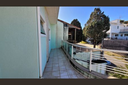 Casa de condomínio para alugar com 300m², 3 quartos e 4 vagas Casa de condomínio para alugar com 300m², 3 quartos e 4 vagasSala - Sacada
